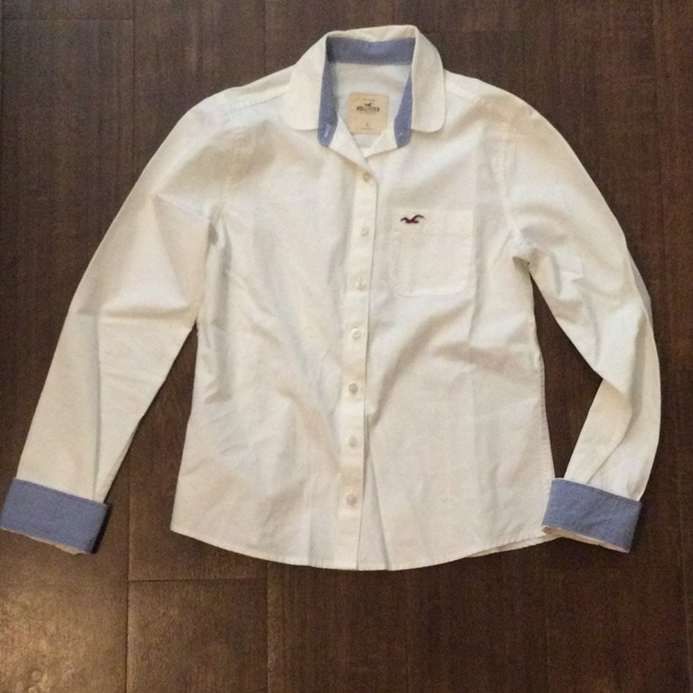 Hollister Collar Tee